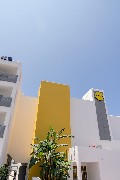 ryanslolas_00_building_010.jpg